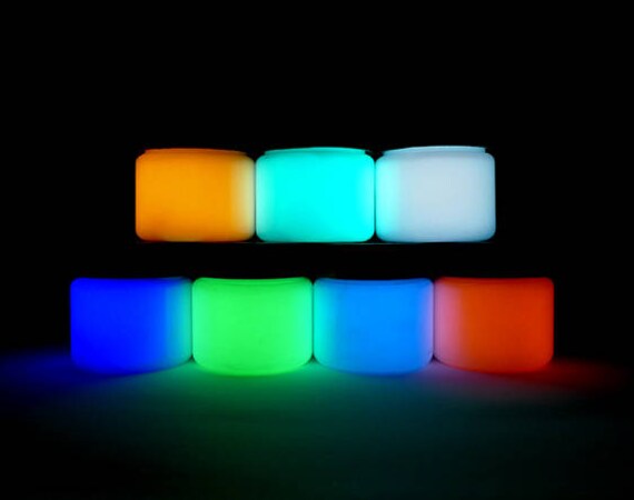 Glow In Dark And Uv Powder Paint Glow In The Dark Bedroom Ideas Glow In The Dark Paint Room Ideas