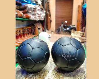 ハンドメイドのレトロレザーサッカーボール：ヴィンテージスポーツ装飾