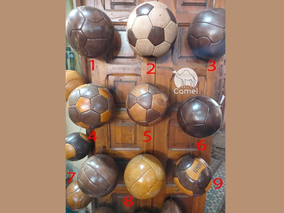 Ballon de football en cuir vintage | Photo Premium