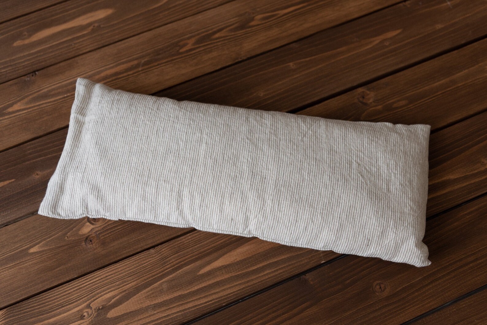 buckwheat travel neck pillow