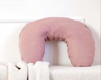 Buckwheat Neck Pillow: Small Travel Cushion