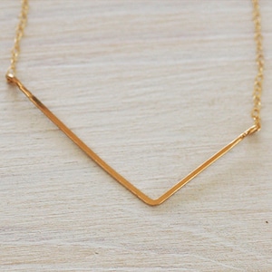 Triangle Necklace, Triangle jewelry, geometric necklace, bar necklace, gold necklace, triangle Gold Bar Necklace, Gold Dainty Necklace, gift