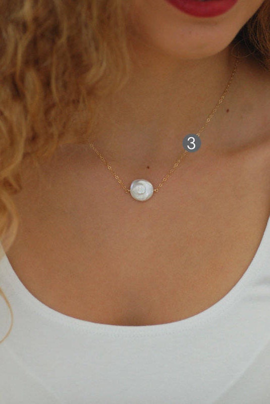 Pearl Bar Necklace main image 1