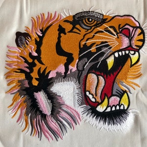 Diseño de bordado a máquina: Tigre grande