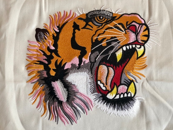 gucci tiger design