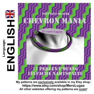 Könnte beinhalten: Eine violette und grüne Chevron-Muster-Perlenkette mit dem Text "Peytwist-Muster Chevron Mania" und "mero lugaa" in Weiß. Der Text "17 Perlen Umfang Einfache Nahtspalte" ist ebenfalls in Grün enthalten.