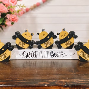 Personalized Bee Block - Wooden Bee Family - Valentines Day Bees - Custom Spring Bees - Custom Easter Decor - Mothers Day Gift - Custom Bee
