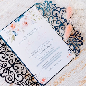 Suite de invitación de boda - Blush Pink & Navy Blue Pastel Acuarela Floral Laser Cut