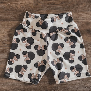 Pink Minnie Biker Shorts | Disney Maus Shorts| Mädchen Disney Outfit | Disney Parks Hose | Disney Shorts | Minnie Maus 1960er Jahre