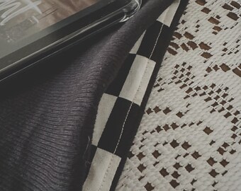 Organic Black Check Fabric Kindle Sleeve| Kindle Pouch|Padded E-Reader Cover| Kindle Paperwhite & Colorsoft Sleeve| Bookish Gift for Readers