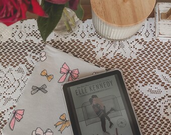 Girly Bows Kindle Sleeve | Kindle Pouch | Padded E-Reader Cover| Kindle Paperwhite & Colorsoft Sleeve|Book Lover Gift| Bookish Gift