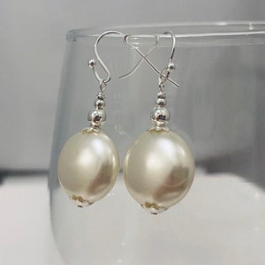 Weiße Perle & Silber Runde Münze Kreis Perle Schmuck Aussage baumeln Ohrringe
