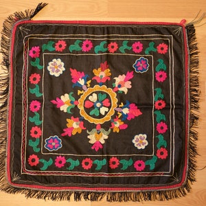Uzbek Lakai Suzani Embroidery