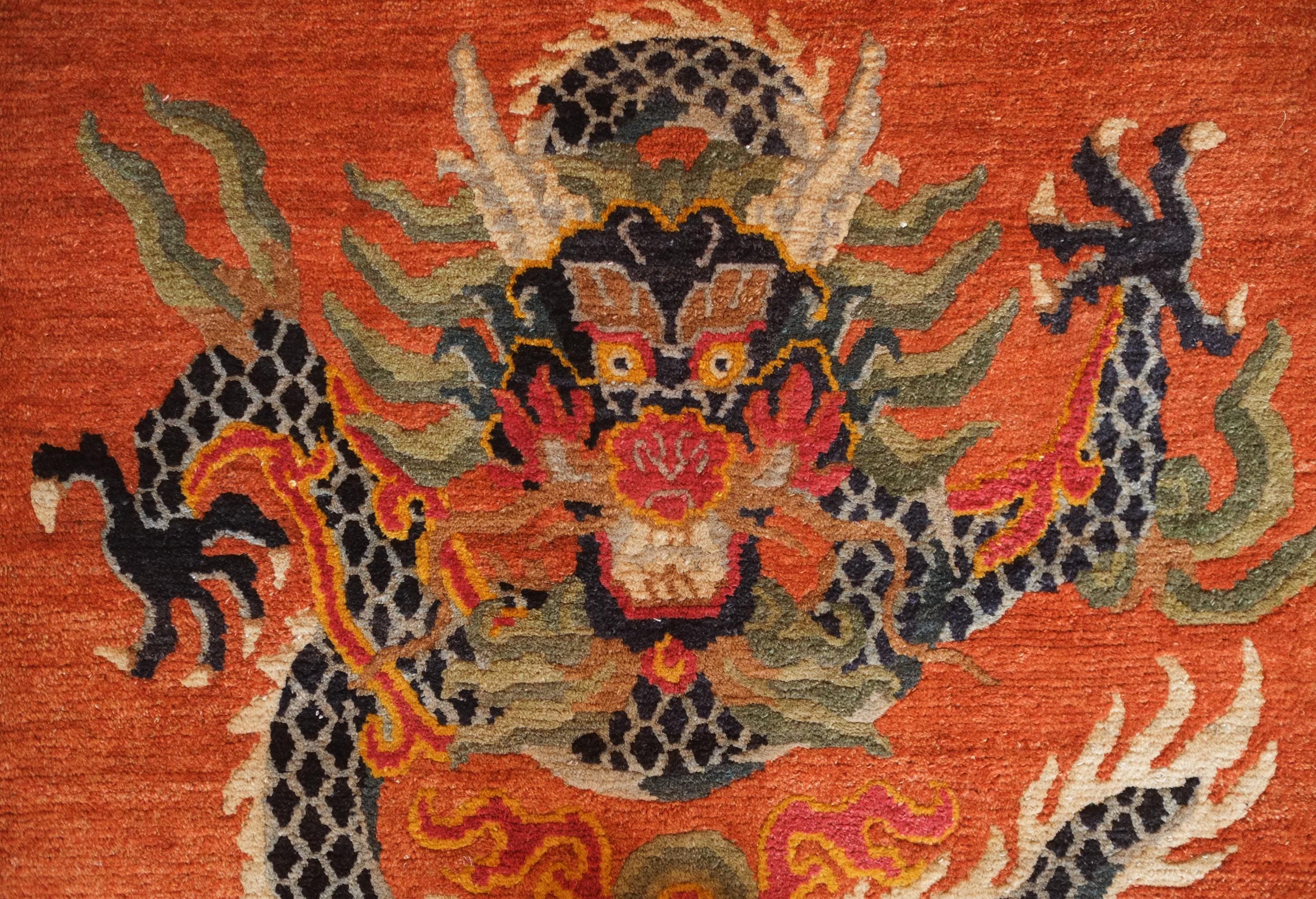 アート・デザイン・音楽 THE WOVEN MYSTERY  OLD TIBETAN RUGS Tibetan Keepsakes | An early 20th C. Tibetan antique carpet