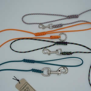 Ultra Thin Paracord Dog Leash | Lightweight, Customizable Colors