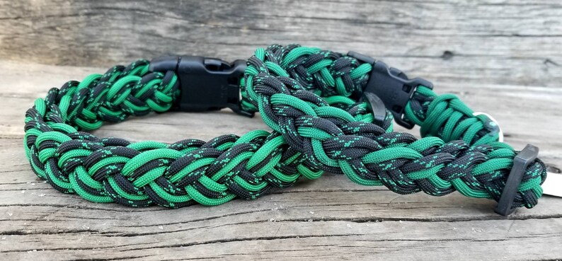 Paracord Dog Collar Clover Braided Custom Closures Adjustable Dog Collar