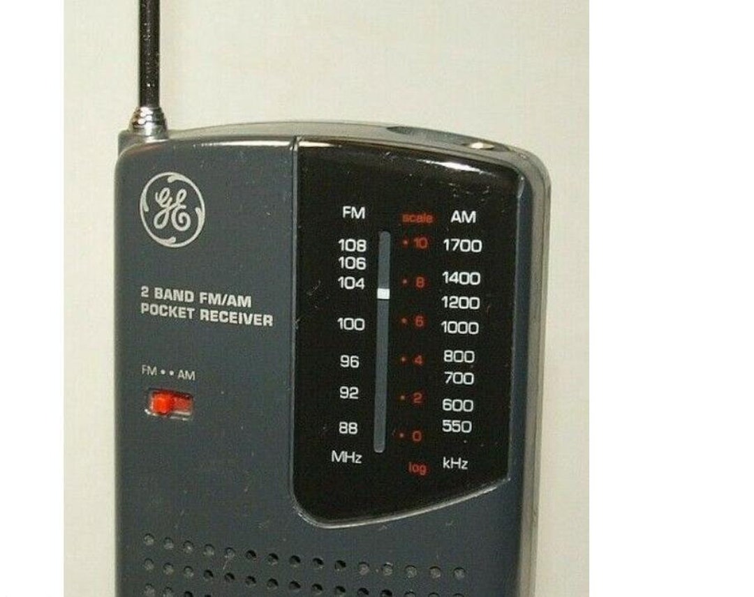 GE 2 Band Fm/am Radio Receiver Model 72584A Power Source 3 AA