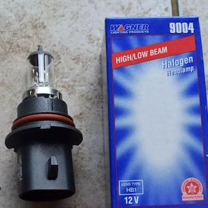 WAGNER Auto Replacement Bulb For Composite Systems, Halogen, High-low Beam SKU #198325 Model #BP9004UPC #042723923136 Brand New still Sealed