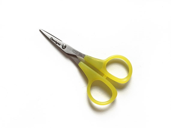 Used 2 Omnigrid 4 Inch Needlecraft Scissors Sharp Point