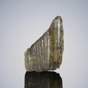 12,5 gram zoisit helande kristall från Pakistan