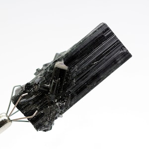 10 Gram Top Quality Black Tourmaline ,Pakistan