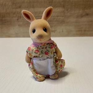 Vintage Sylvanian Families kangaroo Mother