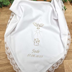 Weißer Taufstoff BABY und TAUBE (F21)