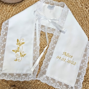 Étole de Baptême satin blanc et dentelle, personnalisée Motif au choix et personnalisable image 4