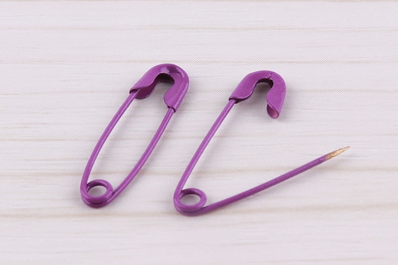 200pcs Purple Safety Pins 19mm Safety Pin Brooch Pin Small Pin