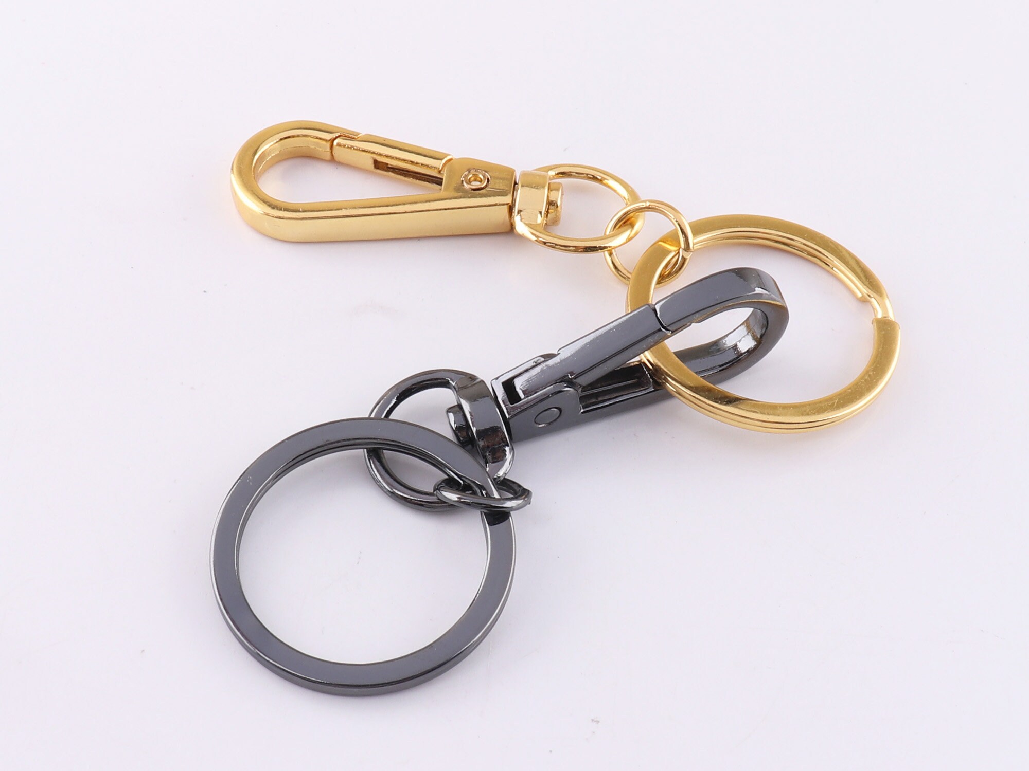 1 Set Metal Swivel Lobster Keychain Car Key Ring Keyring Clasp Clip Trigger  Buckle Snap Hook With Split Ring 4 Color 2 Style - Buckles & Hooks -  AliExpress