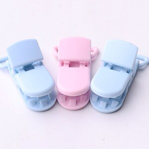 12pcs KAM Clips Plastic Pacifier Clips Suspender Clips Plastic clips Plastic Paci Clip Mitten Clips Plastic Clip for Dummy Chain