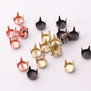 100pcs 5mm*5mm Nailhead Studs Flat round rivet studs Metal Studs Spots Nailheads Spikes with 4 Claws for Clothing Decorations Finding