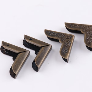 Corner Protector 20mm Corner Bronze Iron Corner Decorative Corner Bracket Jewelry Gift Book Protect Corners Photo Frame corner 20pcs