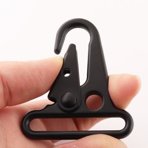 Black snap hook Carabiner Clip Push gate clip Carabiner hook Spring gate ring spring ring clasp High quality hardware 2pcs