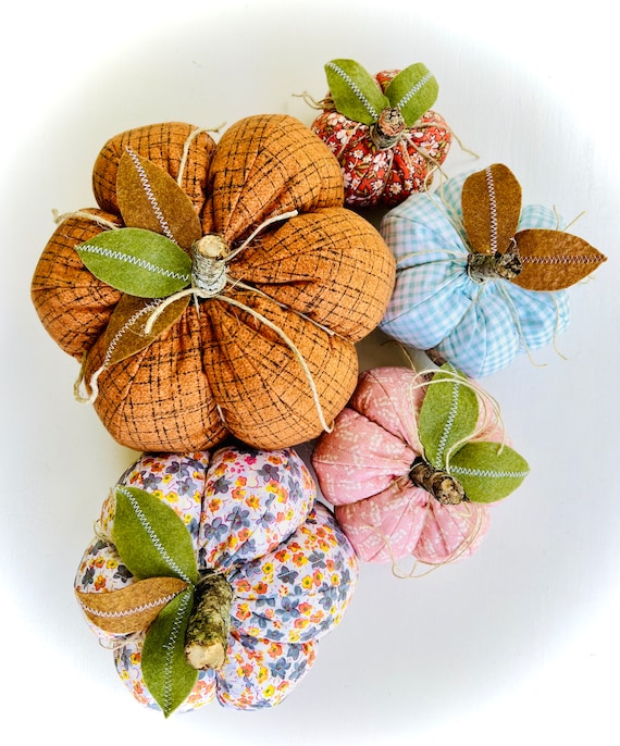 Quilted Fabric Pumpkin Pattern: 4 Sizes, Topiary DIY (PDF Digital Download)