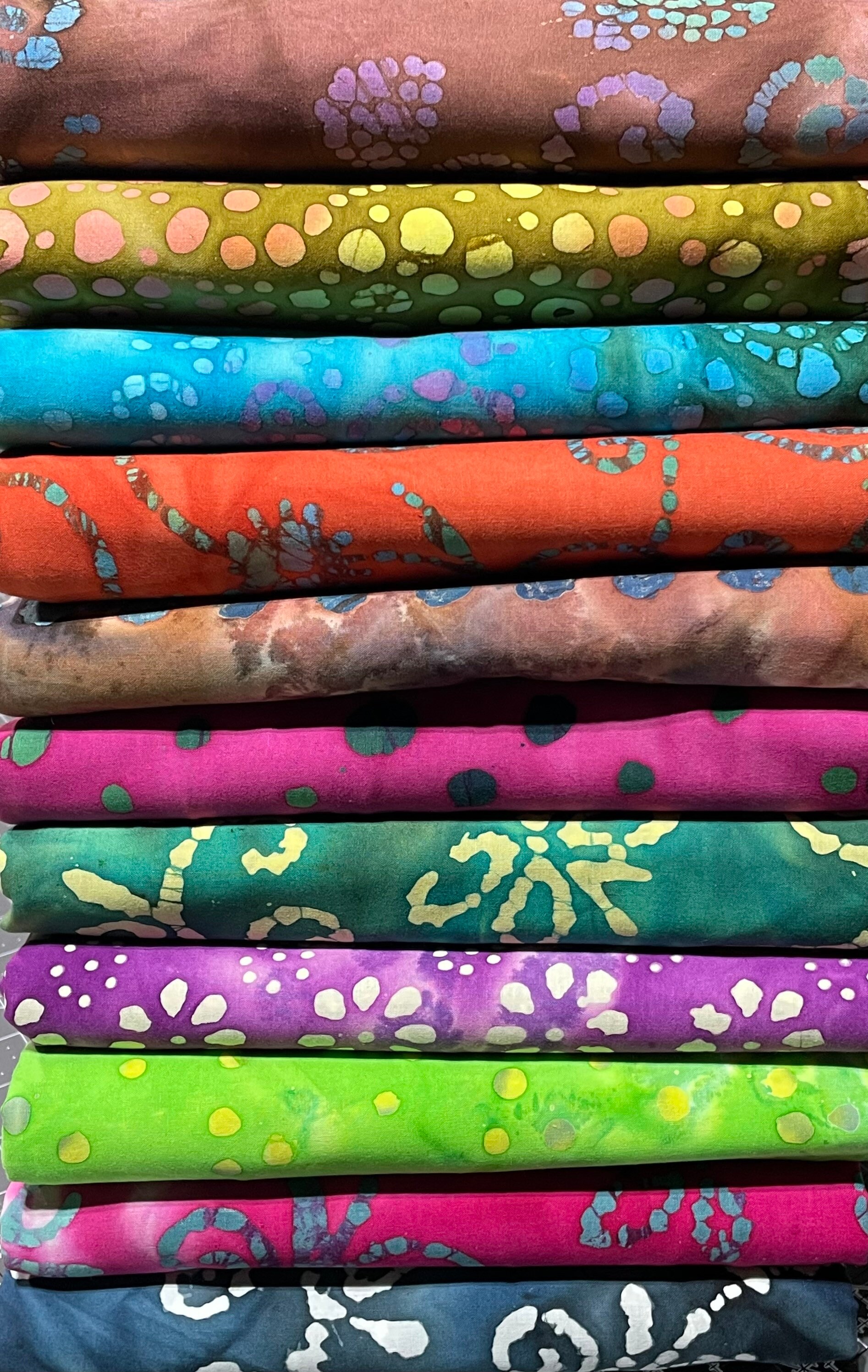 12 Batik Quilt Fabric Fat Quarters Tonga Batiks Seabreeze - FeelGood Fibers  - Premier Marketplace for Buying and Selling Secondhand Quilting Fabric