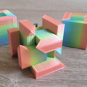 Brain Teaser - 3D Printed Stress Reliever Toy - Fidget Cube