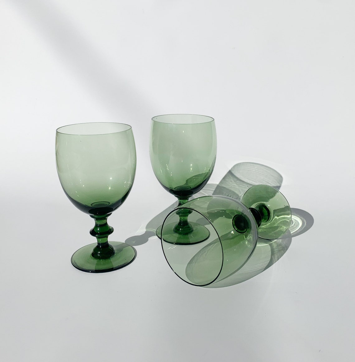 Set of 3 Vintage Emerald Glass Wine Goblets | Etsy