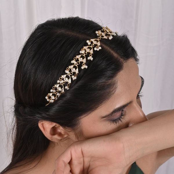 Handcrafted Jadau Kundan Bridal Hairband, Exquisite Sabyasachi Style Head Jewelry, Opulent Indian Mathapatti for Brides, Ethnic Wedding Gift