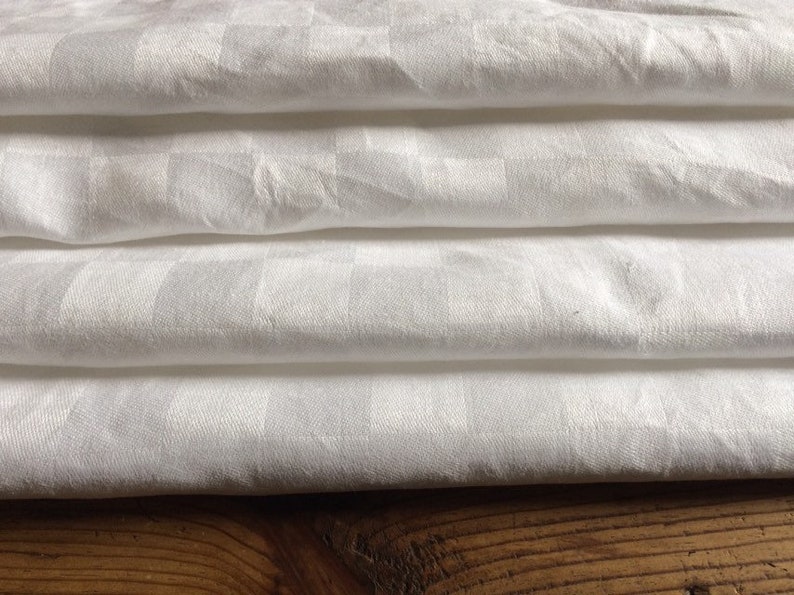 Country Living Irish Linen Tablecloth Square Tablecloth Farmhouse Decor Sustainable Linen Vintage Table Linen
