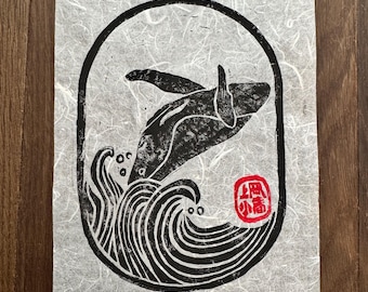 Jubarte rompendo pegada em amoreira