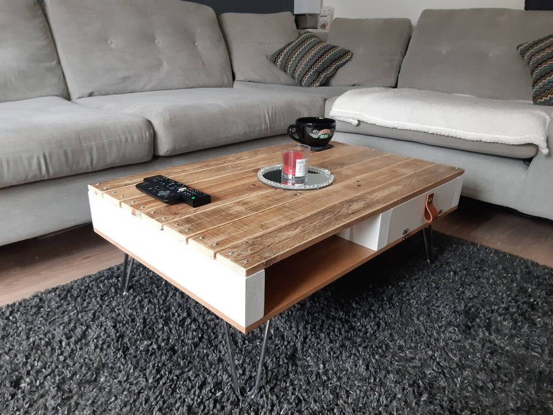 Coffee Table: Upcycled Pallet Wood. | Etsy