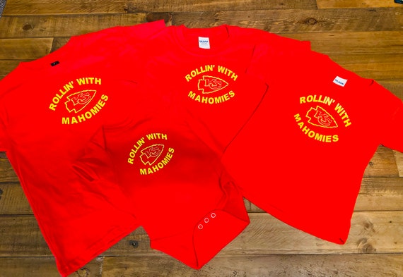 Kansas City ChiefsRollin' With Mahomies T-Shirt | Etsy
