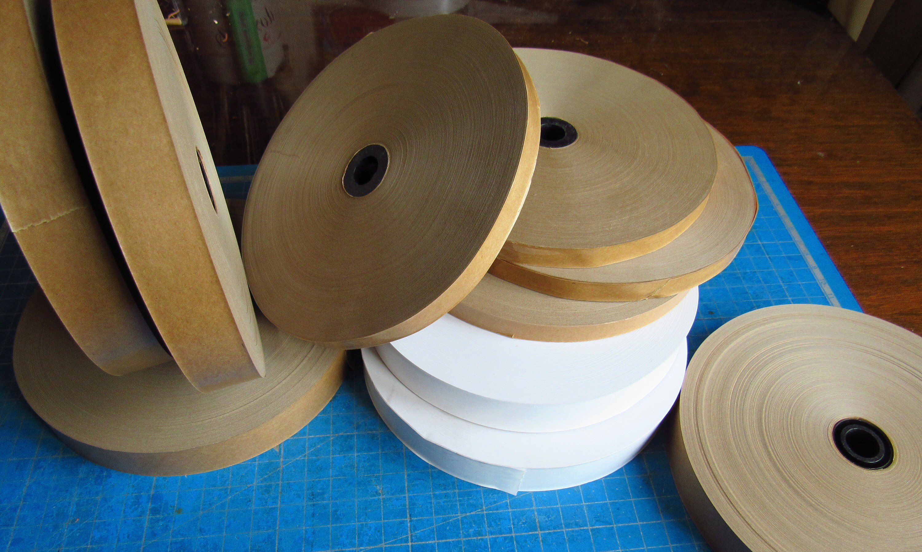 VENEER TAPE 200m 650' / Wood Veneer Jointing Tape / Gummed Adhesive