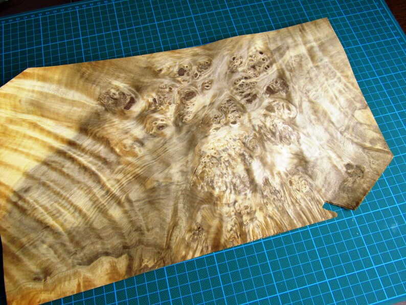 1 sheet Wood Veneer ~37 x 21.4 cm ~14.5 x 8.4 ~0.55mm ~145 Laurel Burl
