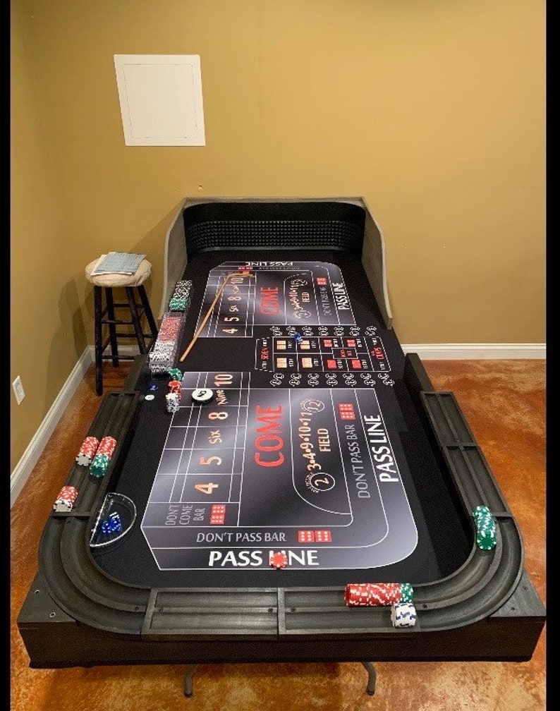 Practice Craps Table Backboard/ Throwing End With Chip Rails/ Table Top ...