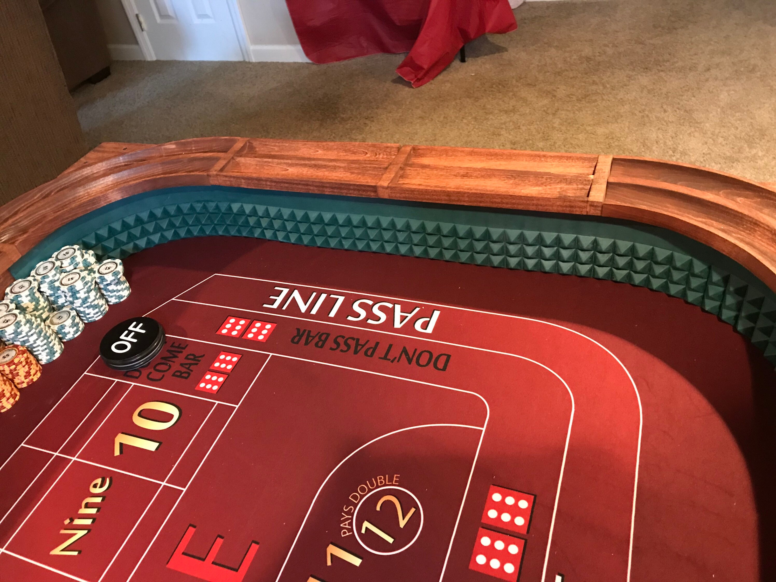 Practice Craps Table Backboard/ Throwing End With Chip Rails/ Table Top ...