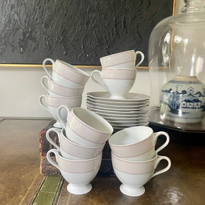 Set of Ten (10) Chloe Paris Fleuron Pink Tea Cups Hutschenreuther Germany