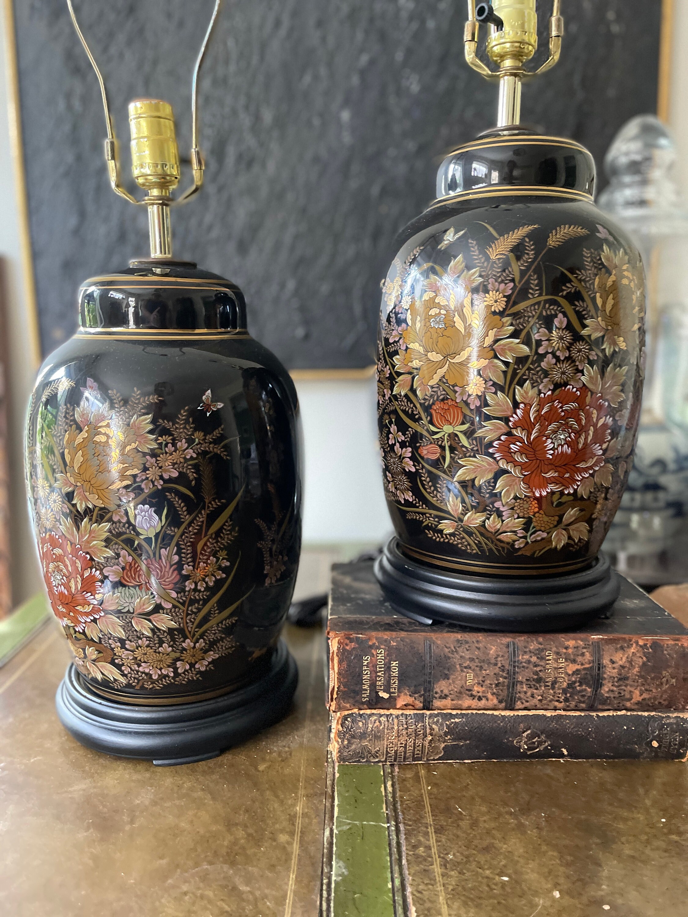 Black ginger jar lamp deals