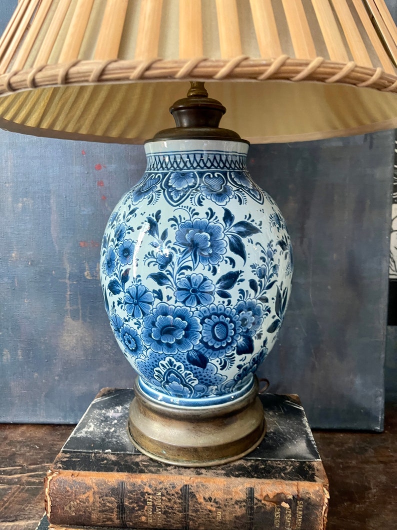 Vintage White and White Delft Table Lamp Etsy